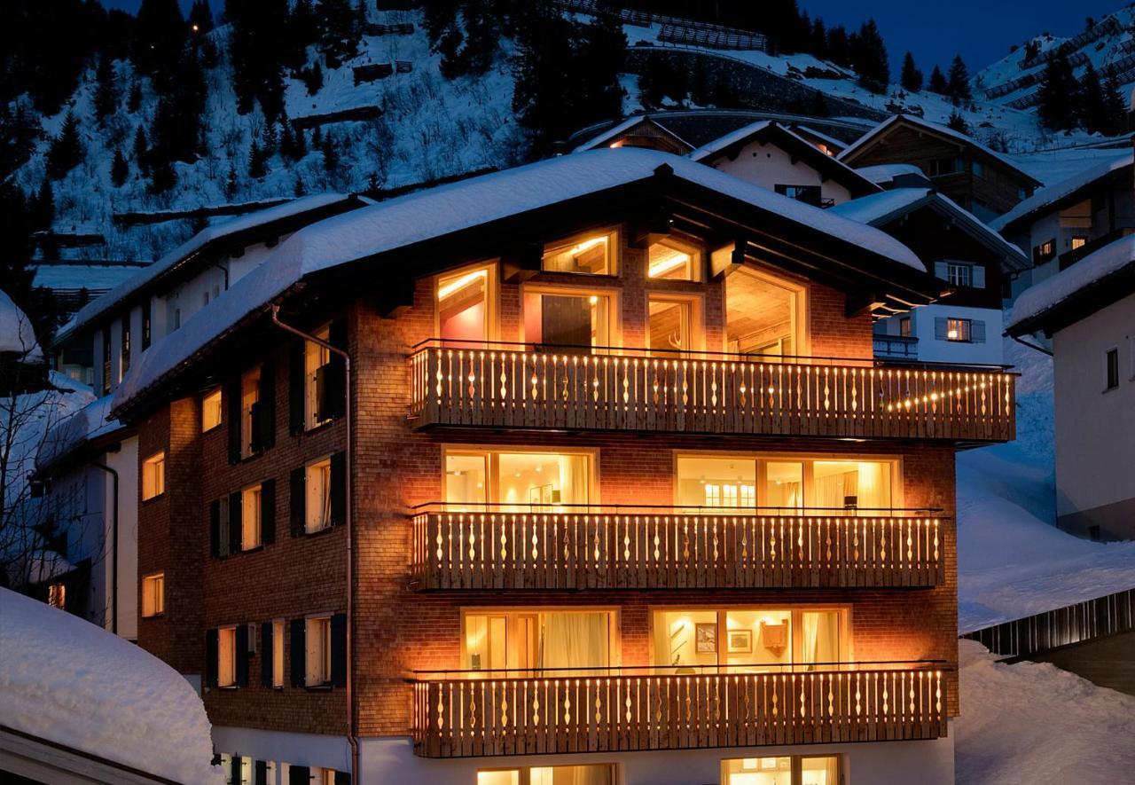 Haus Burgi - Angelika Walch Apartamento Stuben am Arlberg Exterior foto